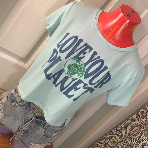 Freeze Tops - FREEZE LOVE YOUR PLANET Crop Top